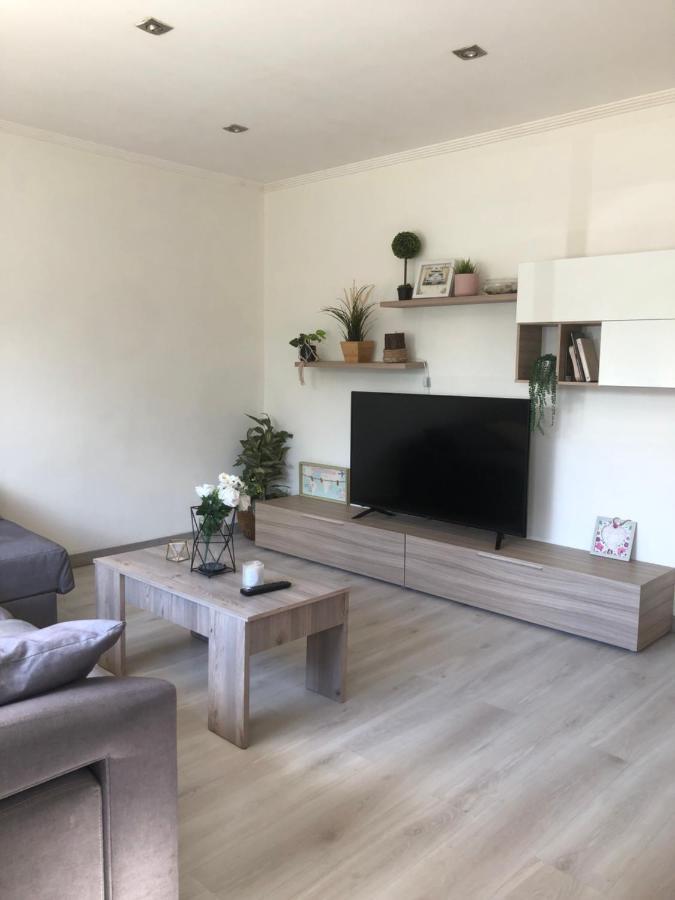 Vivienda Amplia Y Luminosa A Escasos Metros De La Playa De Cangas. Экстерьер фото